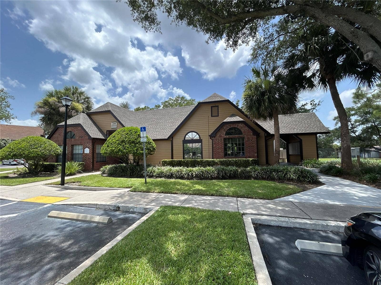380 LAKEPOINTE DRIVE, #202, Altamonte Springs, FL 32701 380 LAKEPOINTE DRIVE, #202, Altamonte Springs, FL 32701