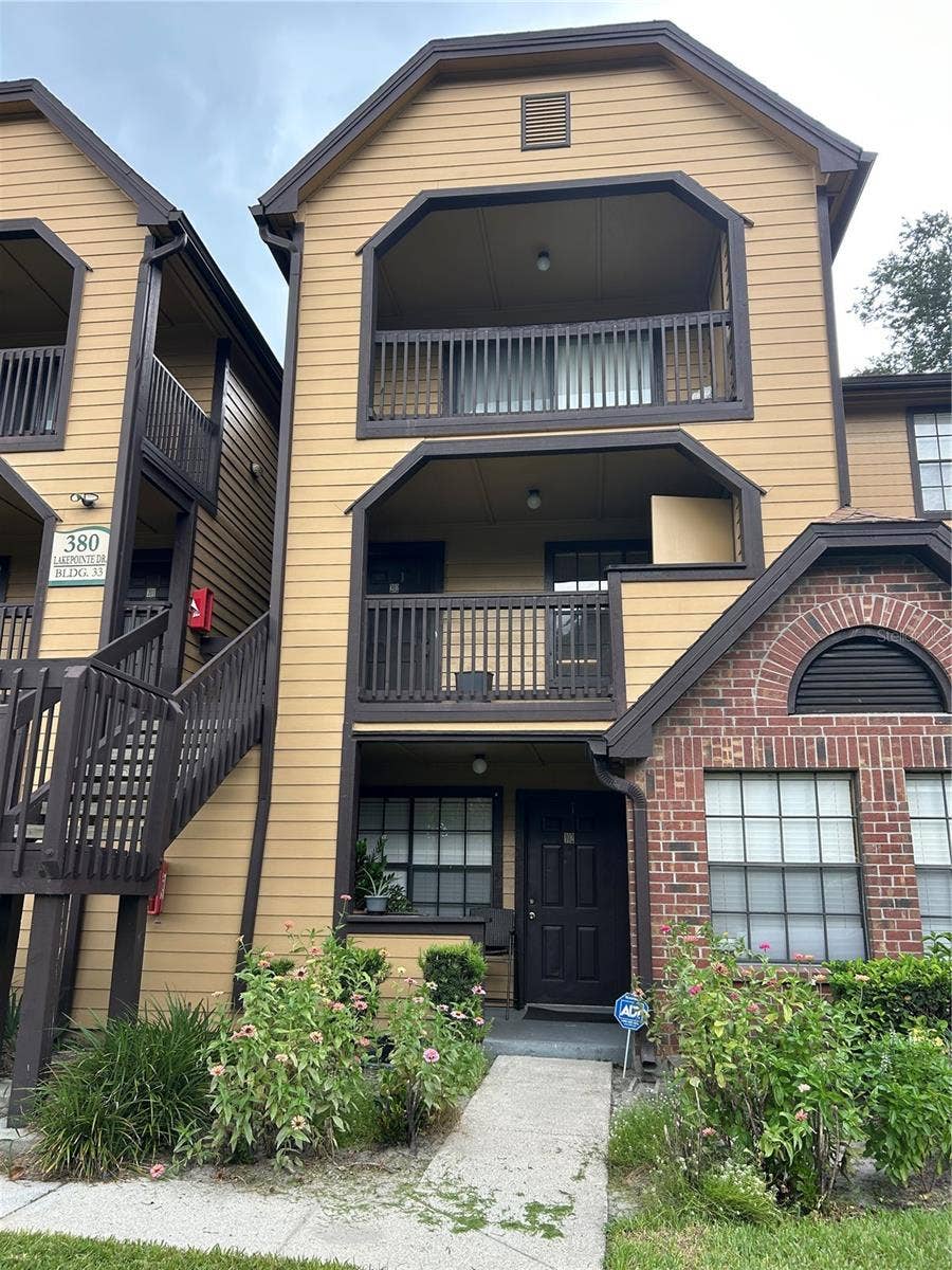 380 LAKEPOINTE DRIVE, #202, Altamonte Springs, FL 32701 380 LAKEPOINTE DRIVE, #202, Altamonte Springs, FL 32701