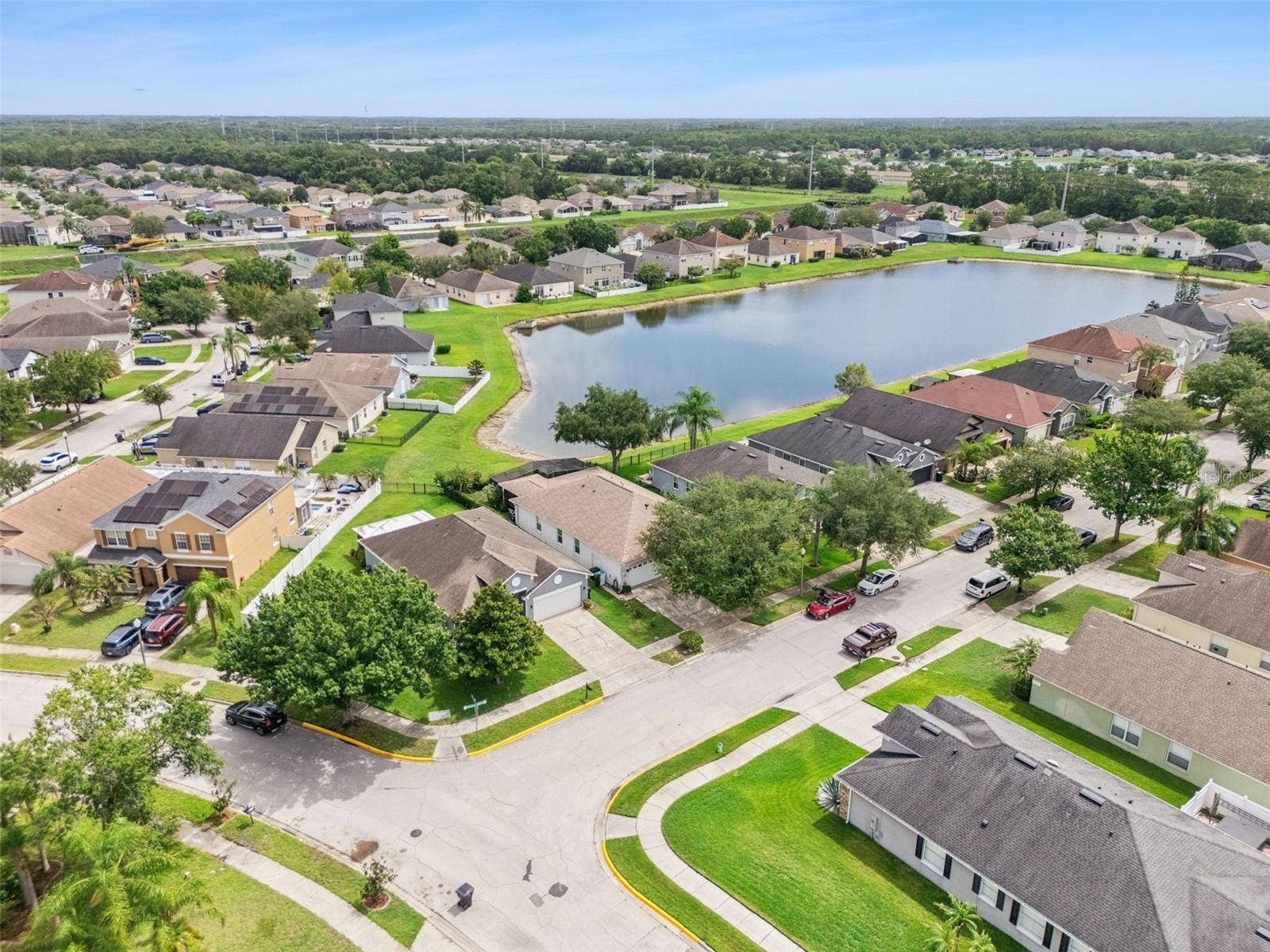 9955 MEDALLION BLUFF LANE, Orlando, FL 32829 9955 MEDALLION BLUFF LANE, Orlando, FL 32829