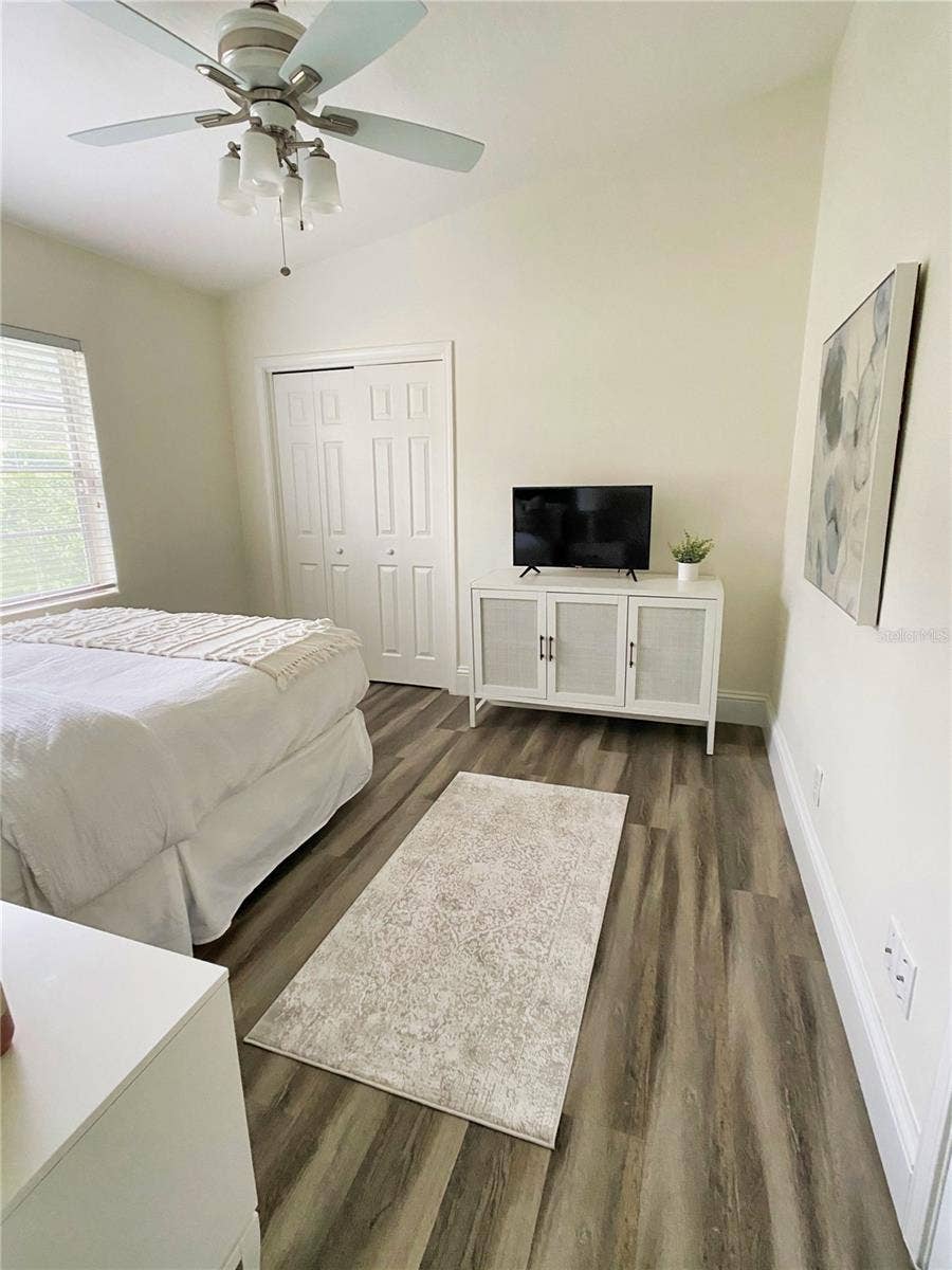2400 LAUDERDALE COURT, Orlando, FL 32805 2400 LAUDERDALE COURT, Orlando, FL 32805