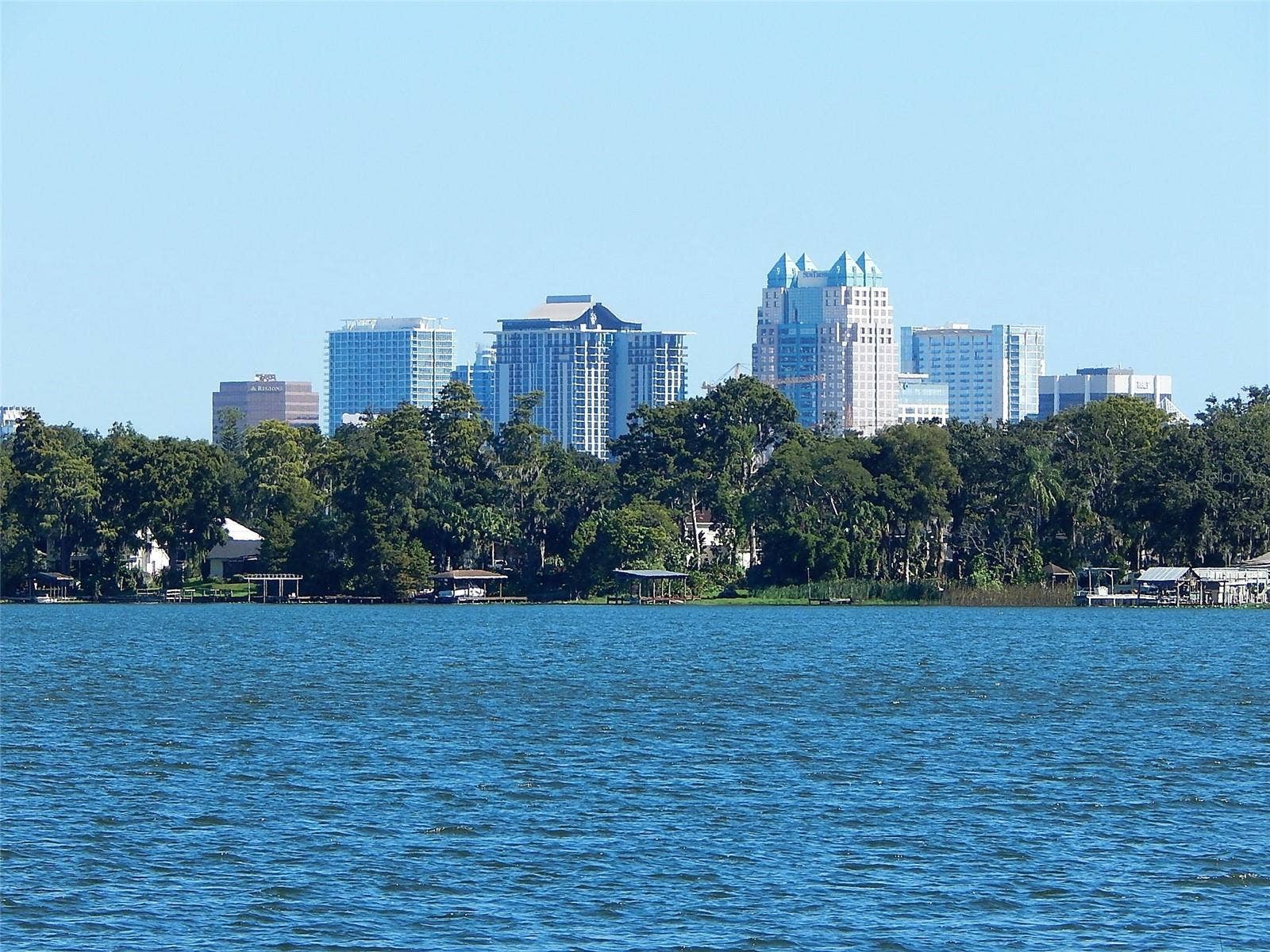 2400 LAUDERDALE COURT, Orlando, FL 32805 2400 LAUDERDALE COURT, Orlando, FL 32805
