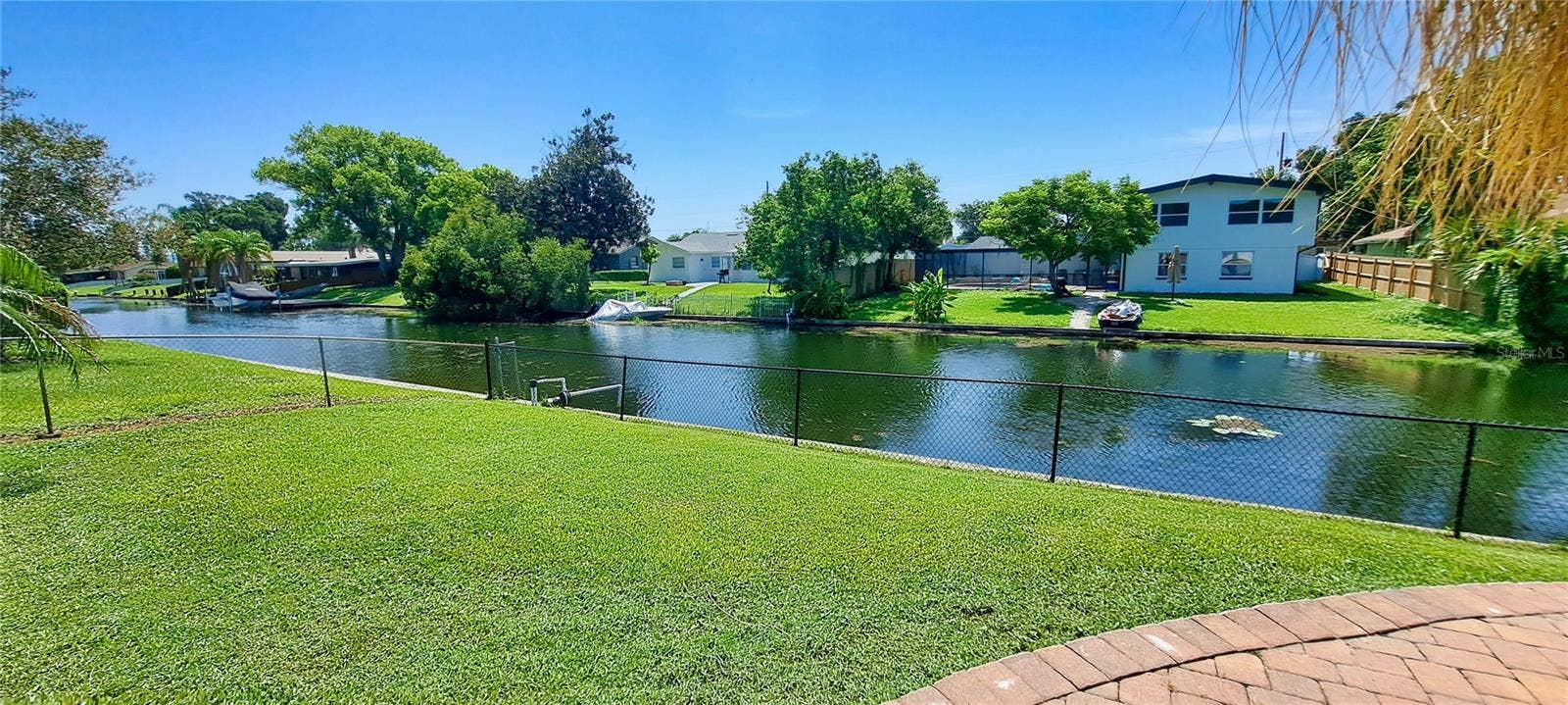 2400 LAUDERDALE COURT, Orlando, FL 32805 2400 LAUDERDALE COURT, Orlando, FL 32805