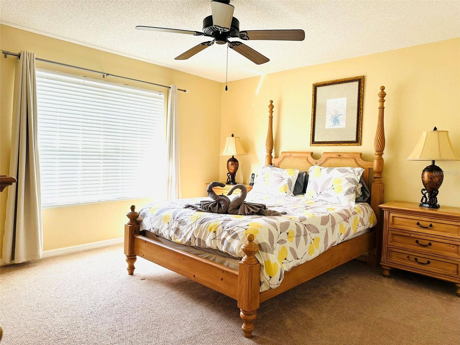 1049 LAKE BERKLEY DRIVE, Kissimmee, FL 34746 1049 LAKE BERKLEY DRIVE, Kissimmee, FL 34746