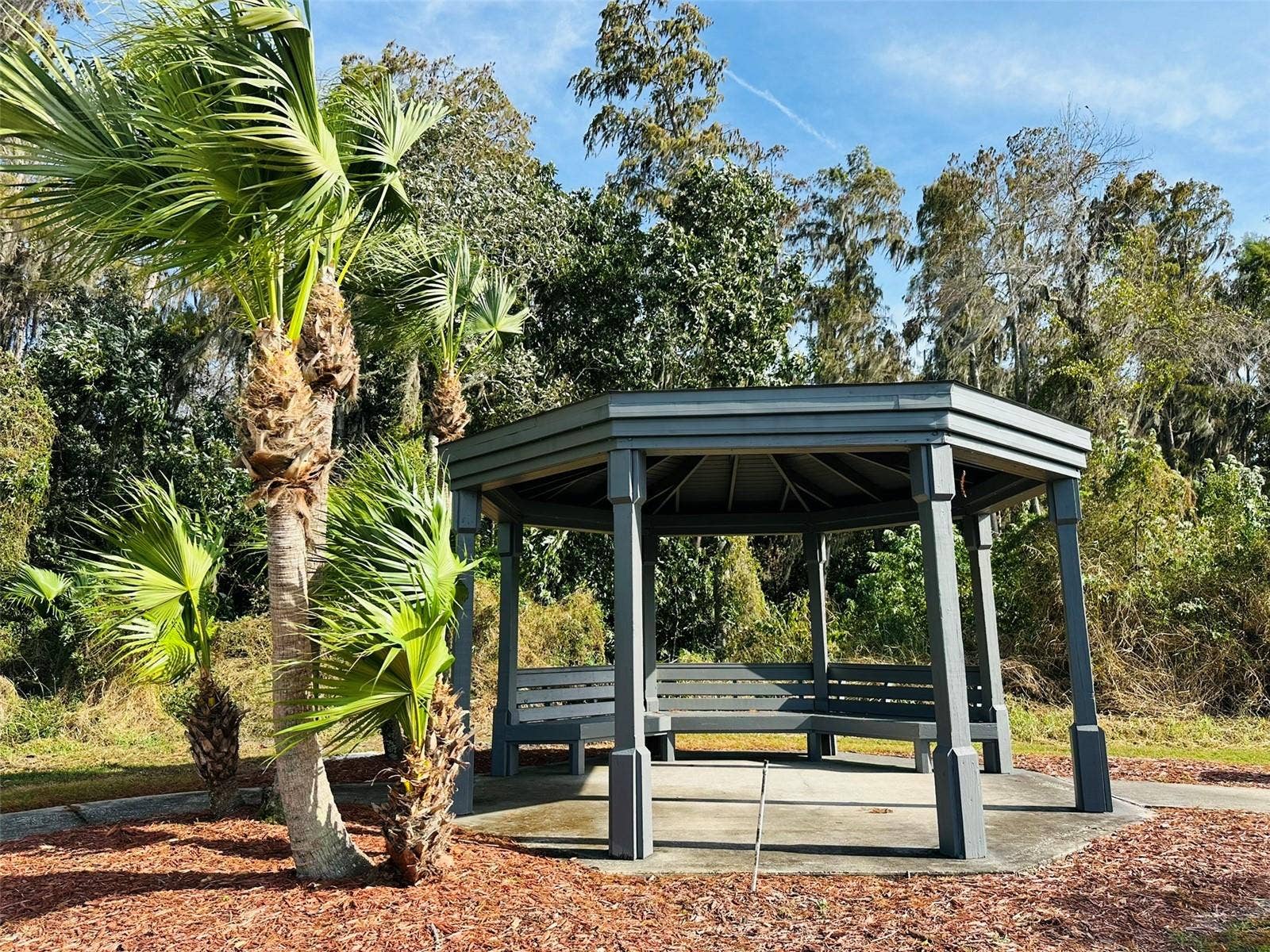 1049 LAKE BERKLEY DRIVE, Kissimmee, FL 34746 1049 LAKE BERKLEY DRIVE, Kissimmee, FL 34746