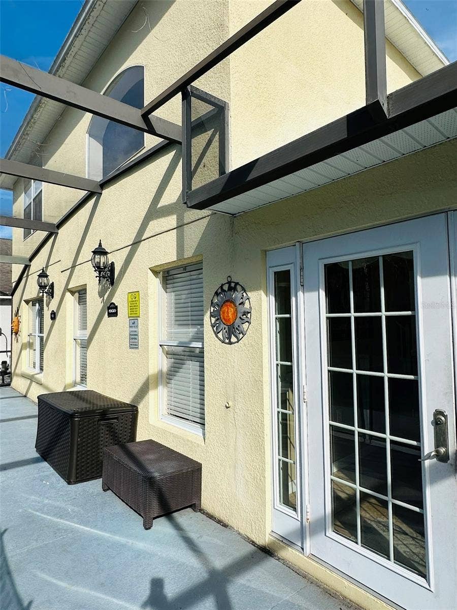 1049 LAKE BERKLEY DRIVE, Kissimmee, FL 34746 1049 LAKE BERKLEY DRIVE, Kissimmee, FL 34746