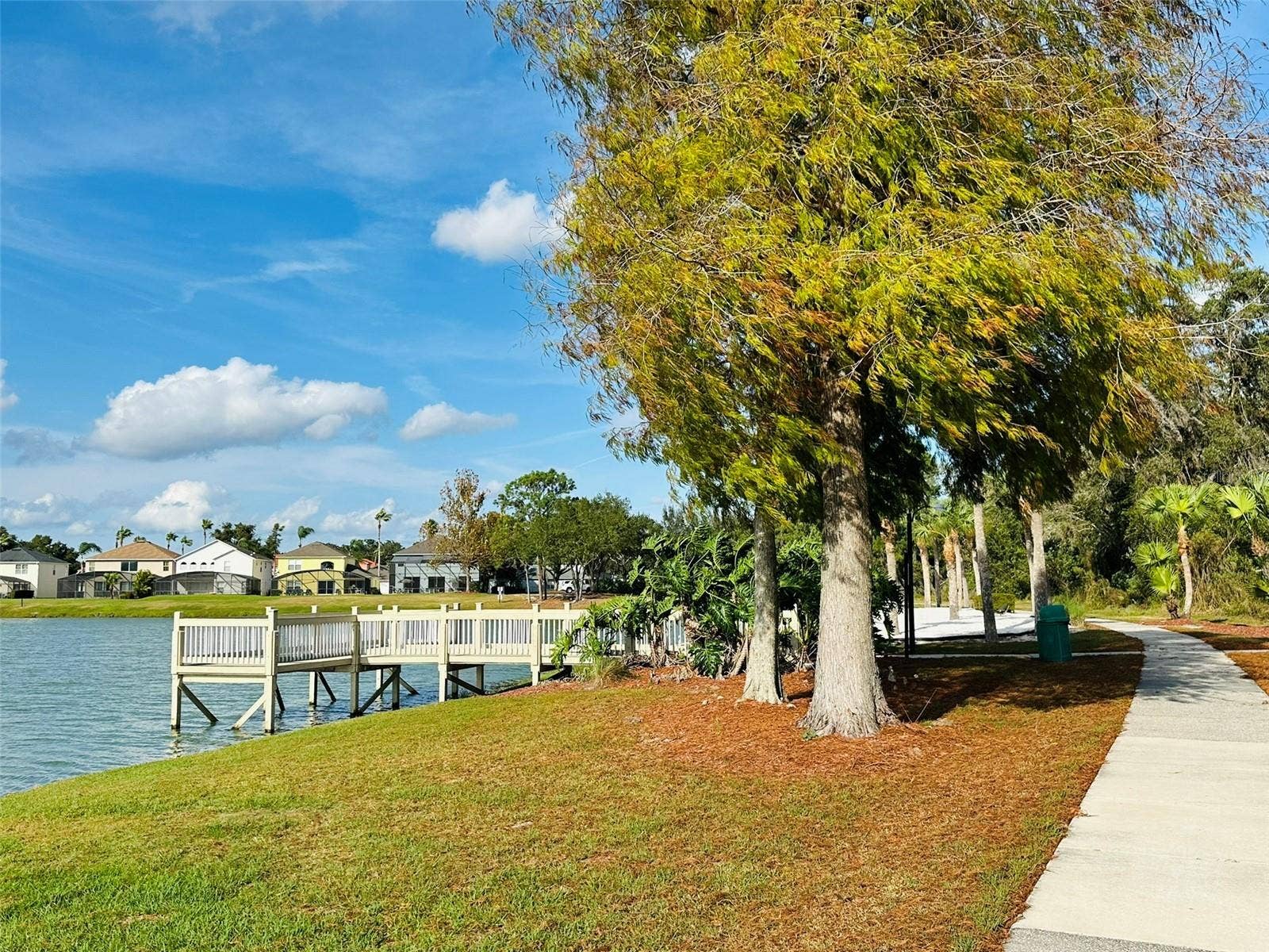 1049 LAKE BERKLEY DRIVE, Kissimmee, FL 34746 1049 LAKE BERKLEY DRIVE, Kissimmee, FL 34746