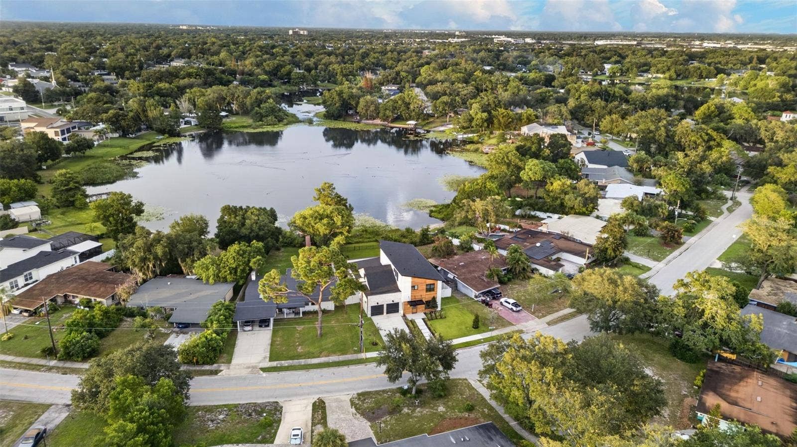 1205 FALCON DRIVE, Orlando, FL 32803 1205 FALCON DRIVE, Orlando, FL 32803