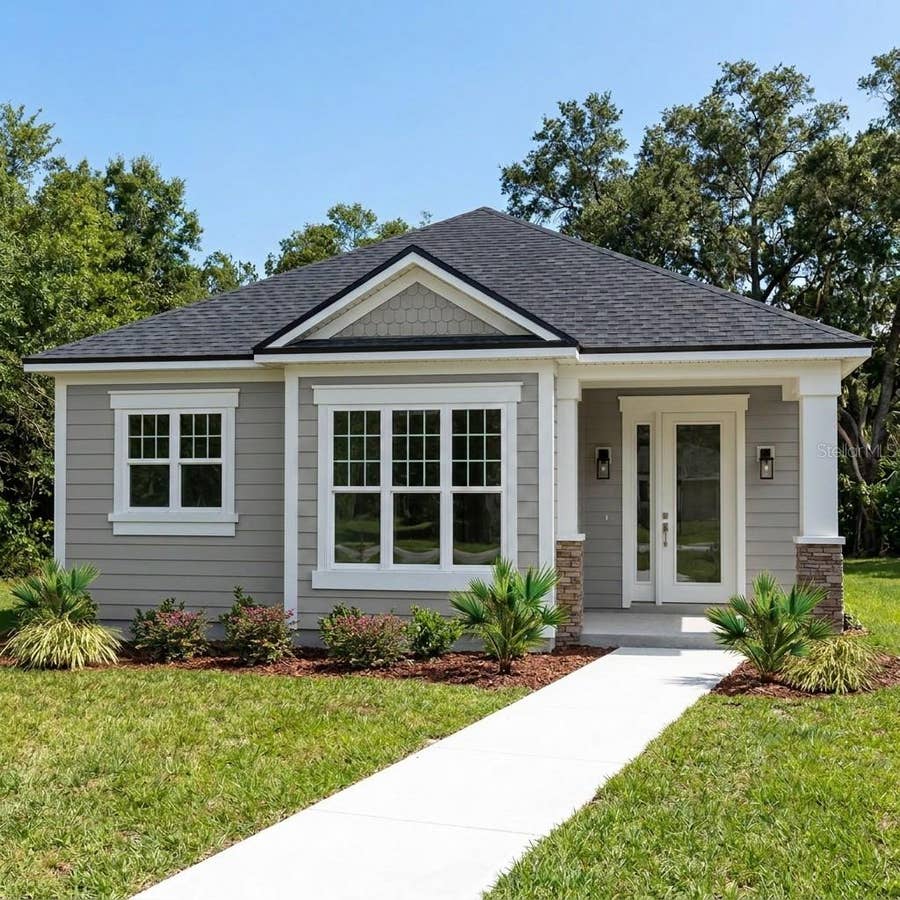 Property photo for 900 AZALEA WALK CIR, DeLand, FL