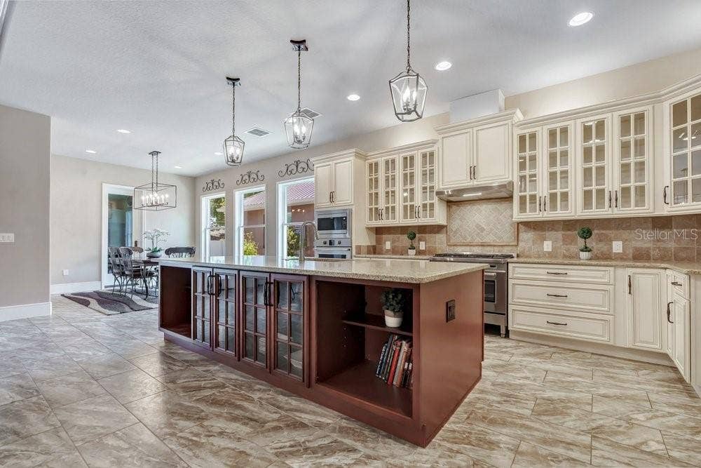 1940 MAGNOLIA AVENUE, Winter Park, FL 32792 1940 MAGNOLIA AVENUE, Winter Park, FL 32792