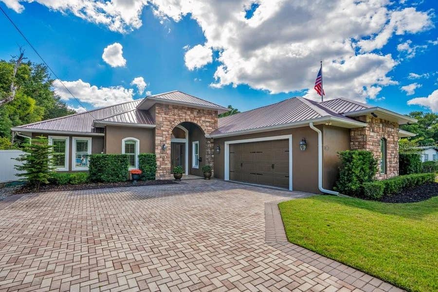 Property photo for 1940 MAGNOLIA AVENUE, Winter Park, FL