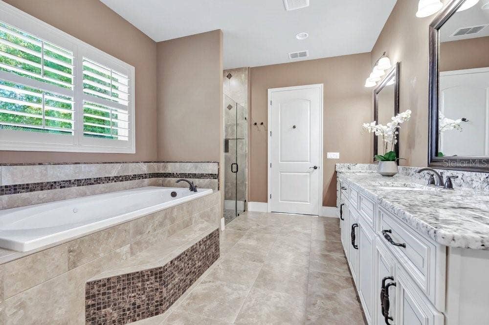 1940 MAGNOLIA AVENUE, Winter Park, FL 32792 1940 MAGNOLIA AVENUE, Winter Park, FL 32792