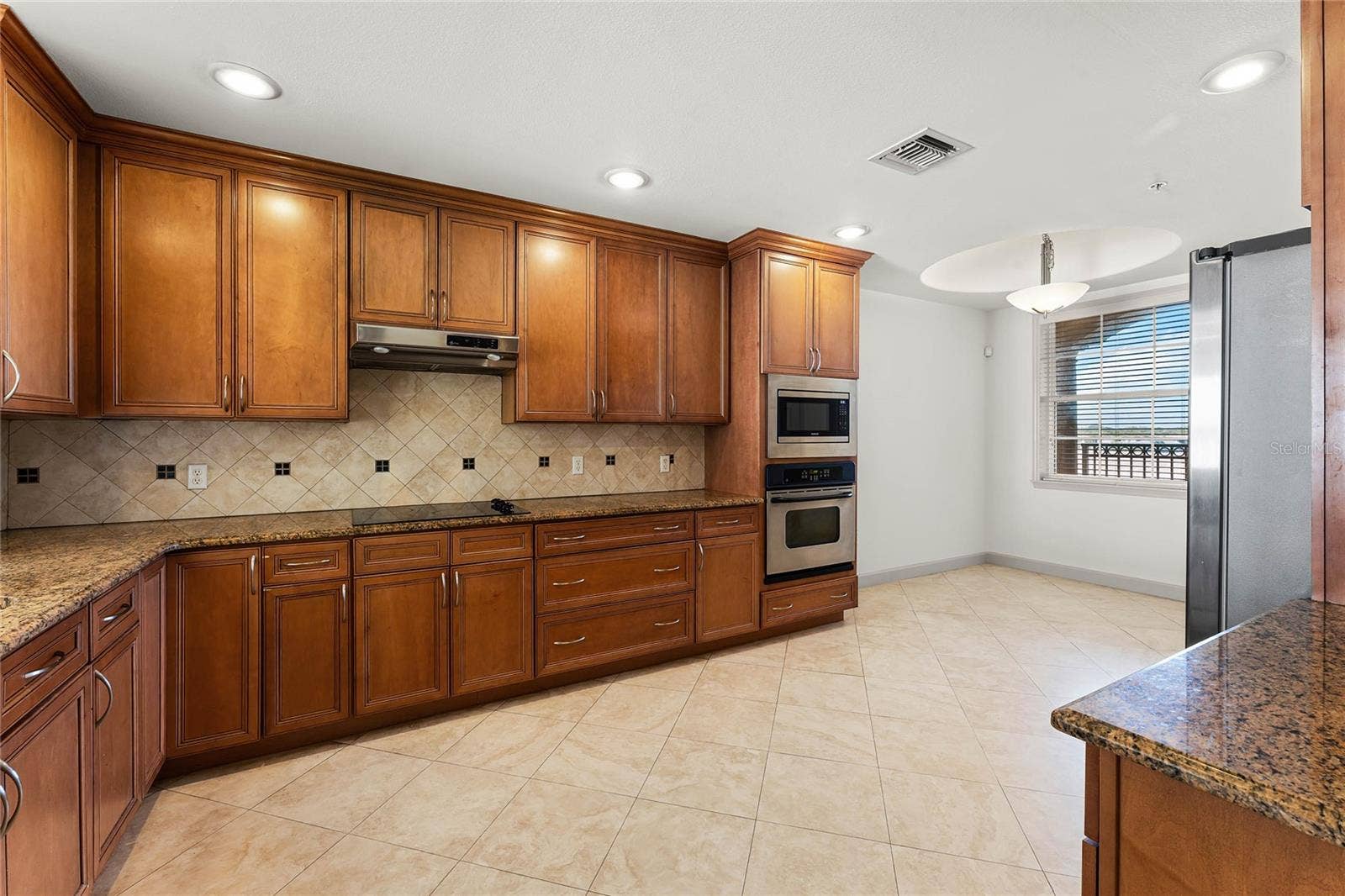 8761 THE ESPLANADE, #22, Orlando, FL 32836 8761 THE ESPLANADE, #22, Orlando, FL 32836