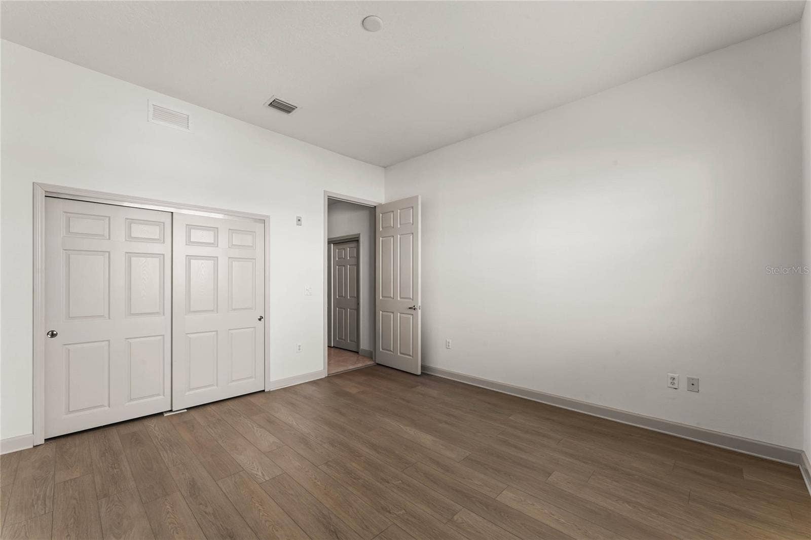 8761 THE ESPLANADE, #22, Orlando, FL 32836 8761 THE ESPLANADE, #22, Orlando, FL 32836