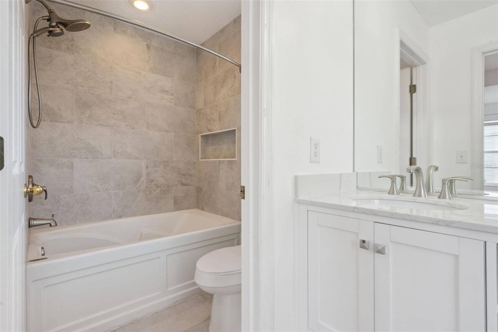 1102 GOLDENASTER COURT, Celebration, FL 34747 1102 GOLDENASTER COURT, Celebration, FL 34747