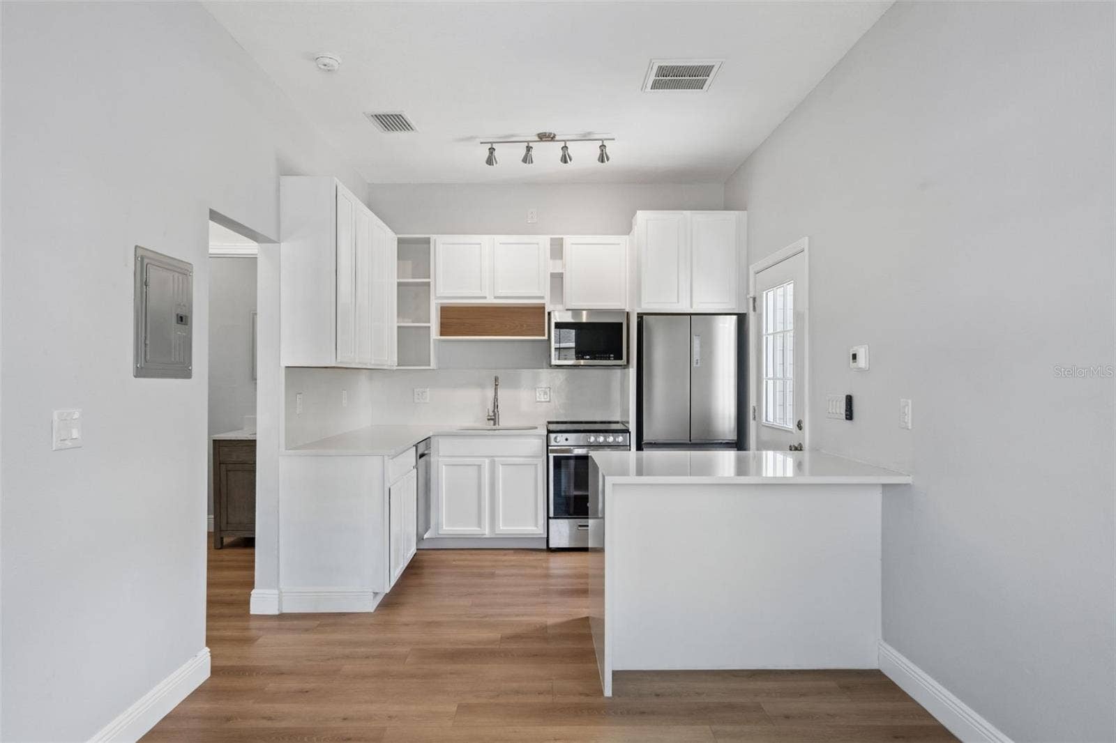 1102 GOLDENASTER COURT, Celebration, FL 34747 1102 GOLDENASTER COURT, Celebration, FL 34747