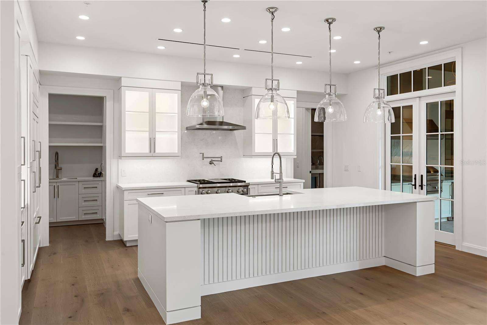 10331 WINTER SPARKLE CIRCLE, Golden Oak, FL 32836 Kitchen
