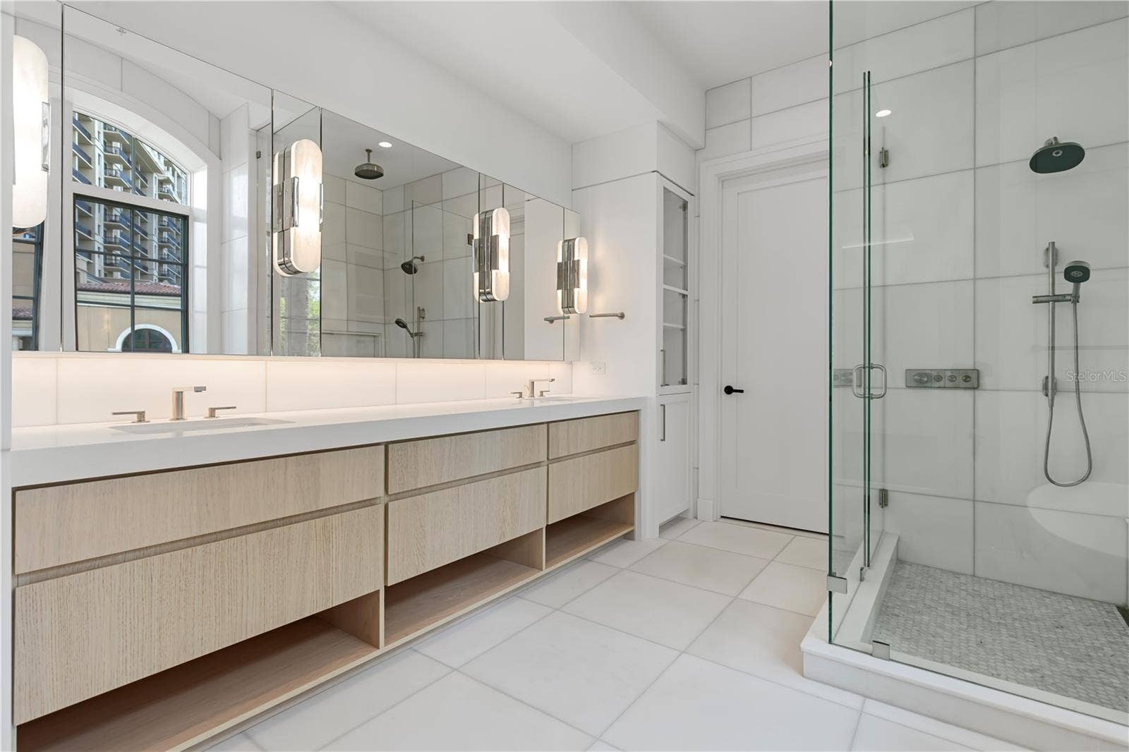 10331 WINTER SPARKLE CIRCLE, Golden Oak, FL 32836 Primary Bathroom