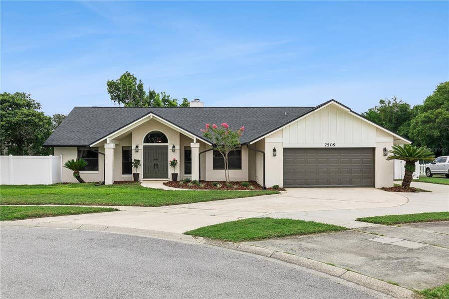Property photo for 7509 GLENMOOR LANE, Winter Park, FL