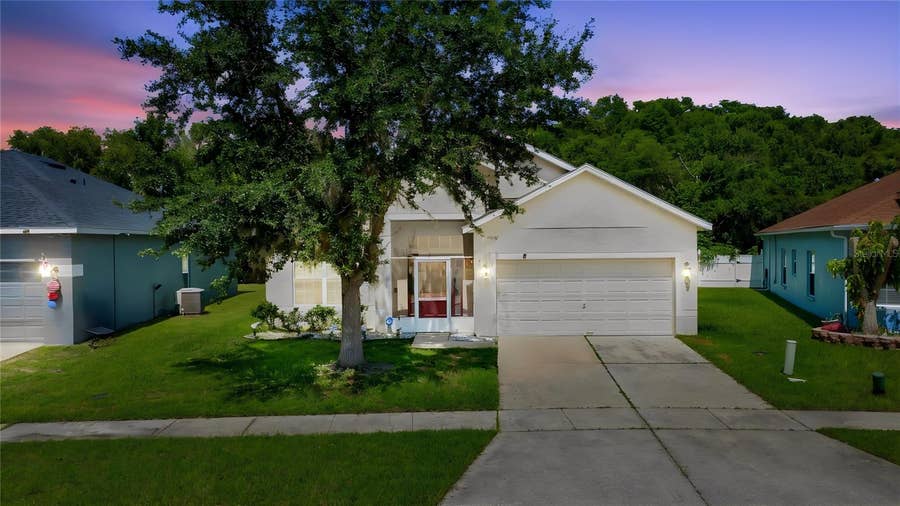 Property photo for 907 HACIENDA CIRCLE, Kissimmee, FL