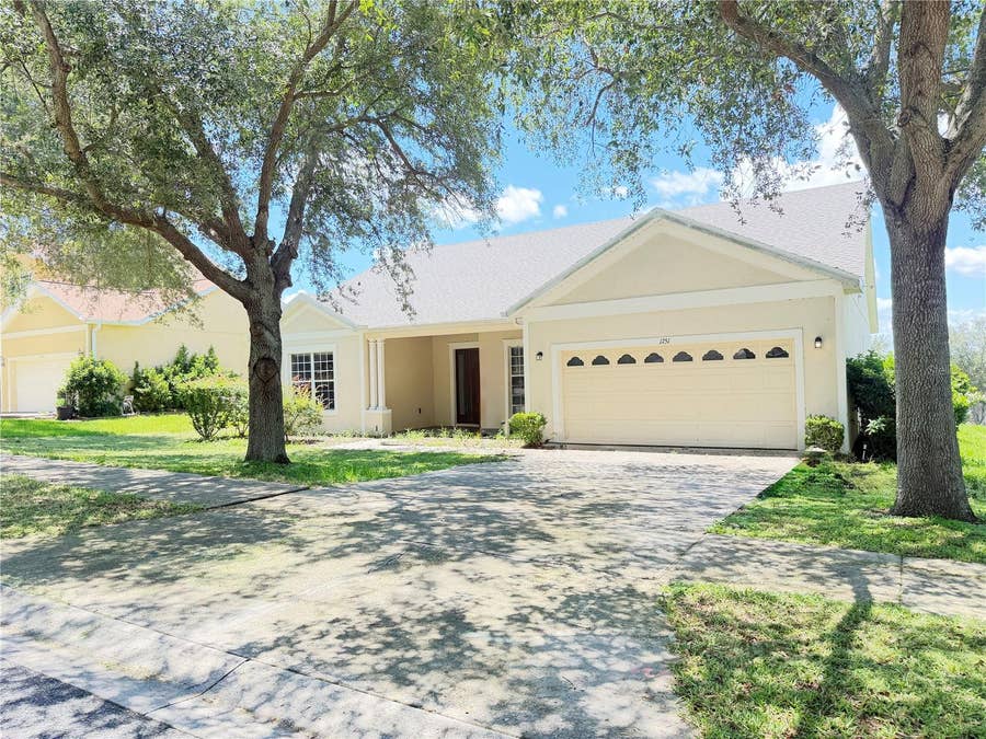 Property photo for 1751 SOUTHERN OAK LOOP, Minneola, FL