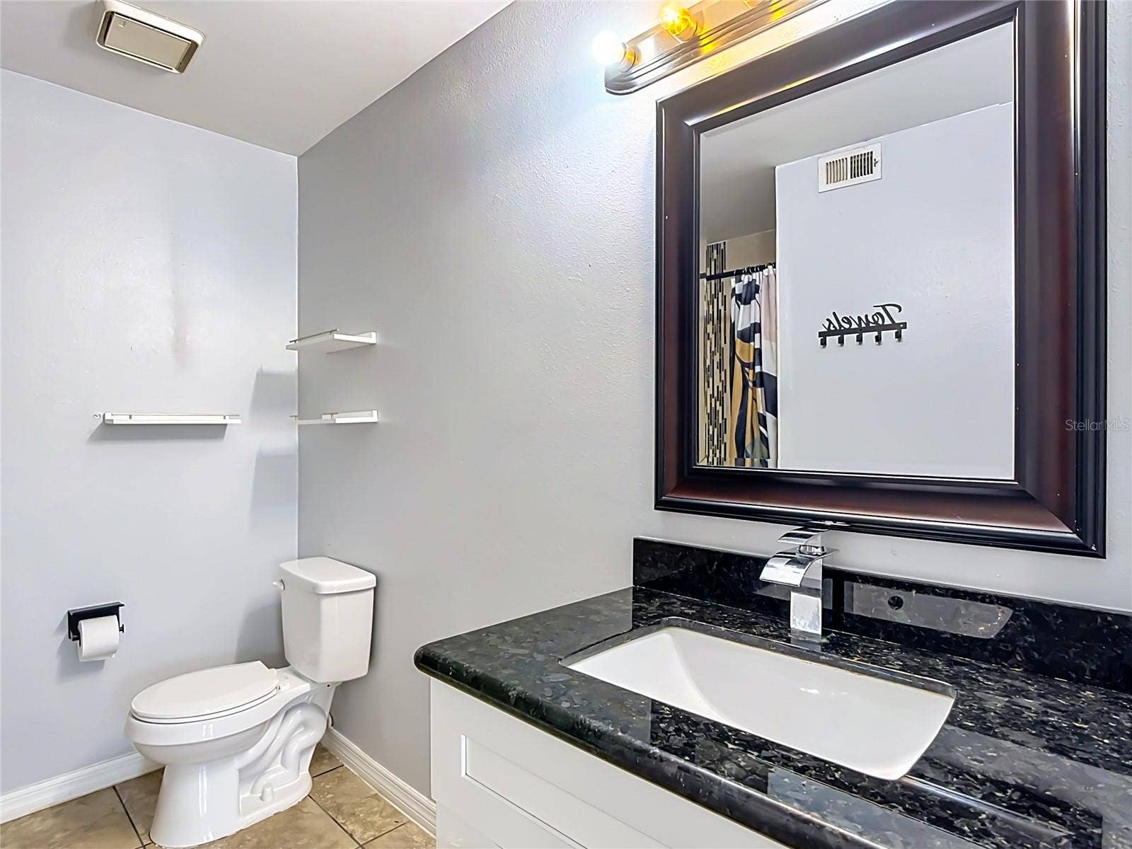 1229 BERMUDA LAKES LANE, #206, Kissimmee, FL 34741 1229 BERMUDA LAKES LANE, #206, Kissimmee, FL 34741