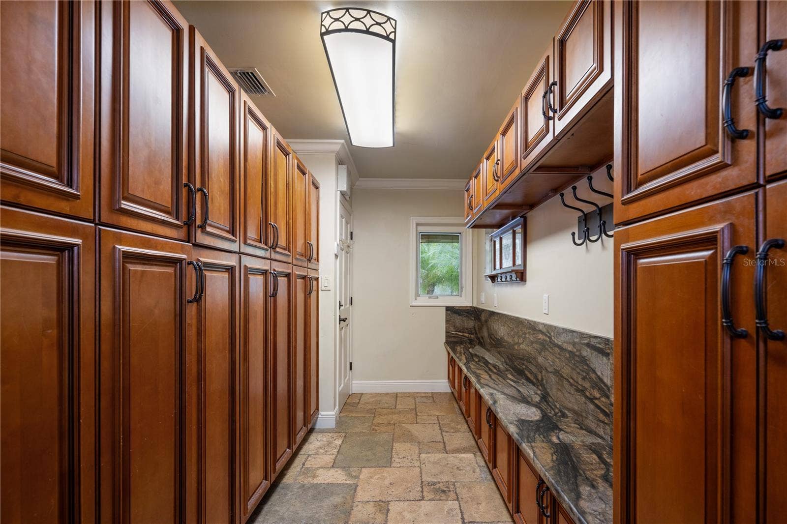 2009 WOODY DRIVE, Windermere, FL 34786 2009 WOODY DRIVE, Windermere, FL 34786
