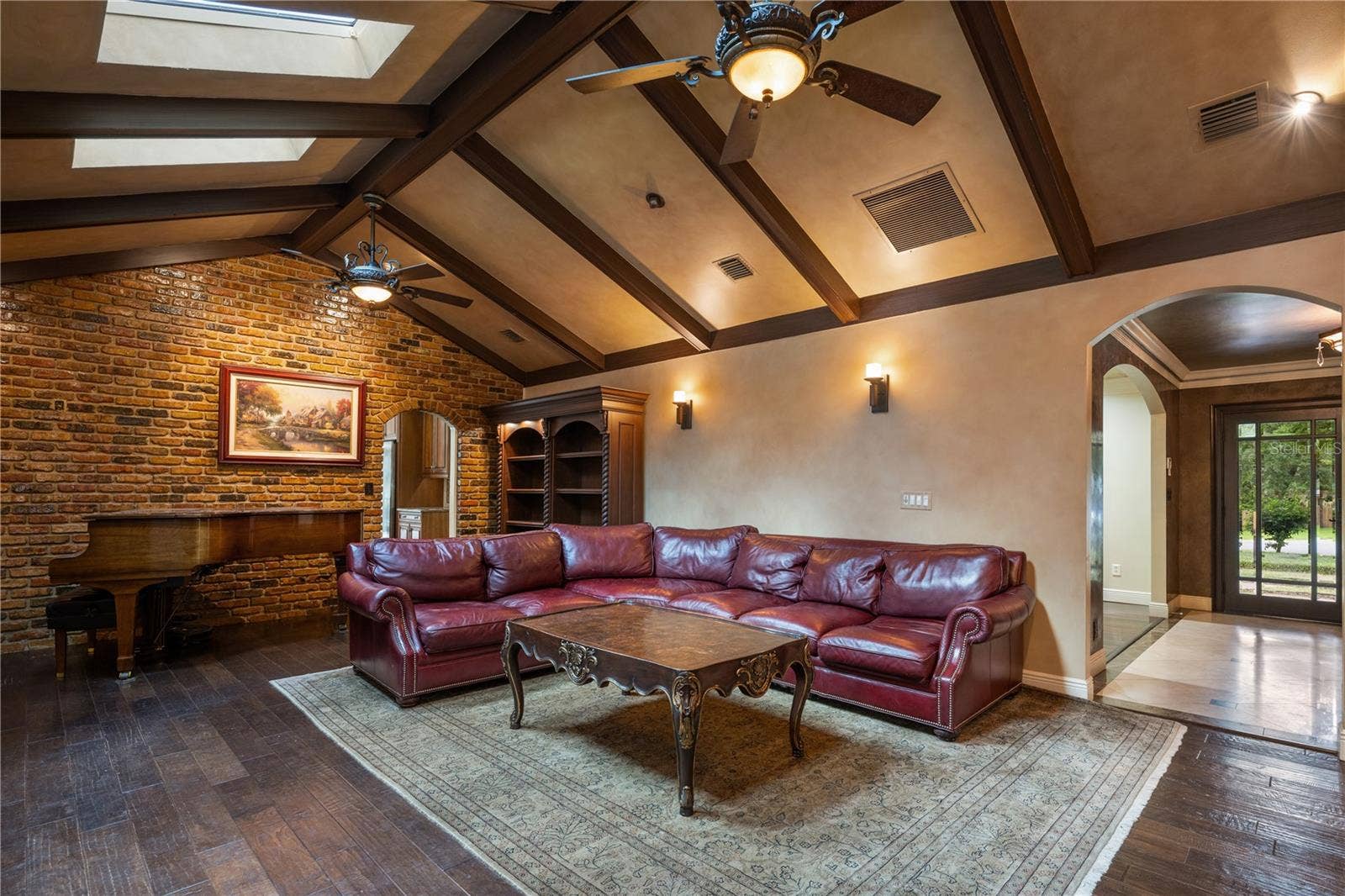 2009 WOODY DRIVE, Windermere, FL 34786 2009 WOODY DRIVE, Windermere, FL 34786