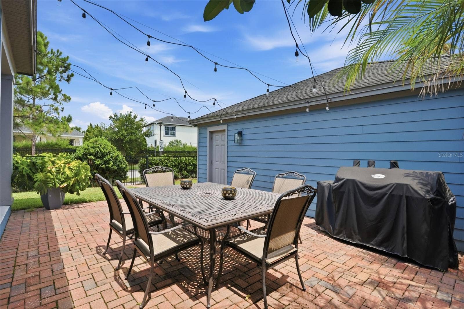 8105 LAUREATE BOULEVARD, Orlando, FL 32827 8105 LAUREATE BOULEVARD, Orlando, FL 32827