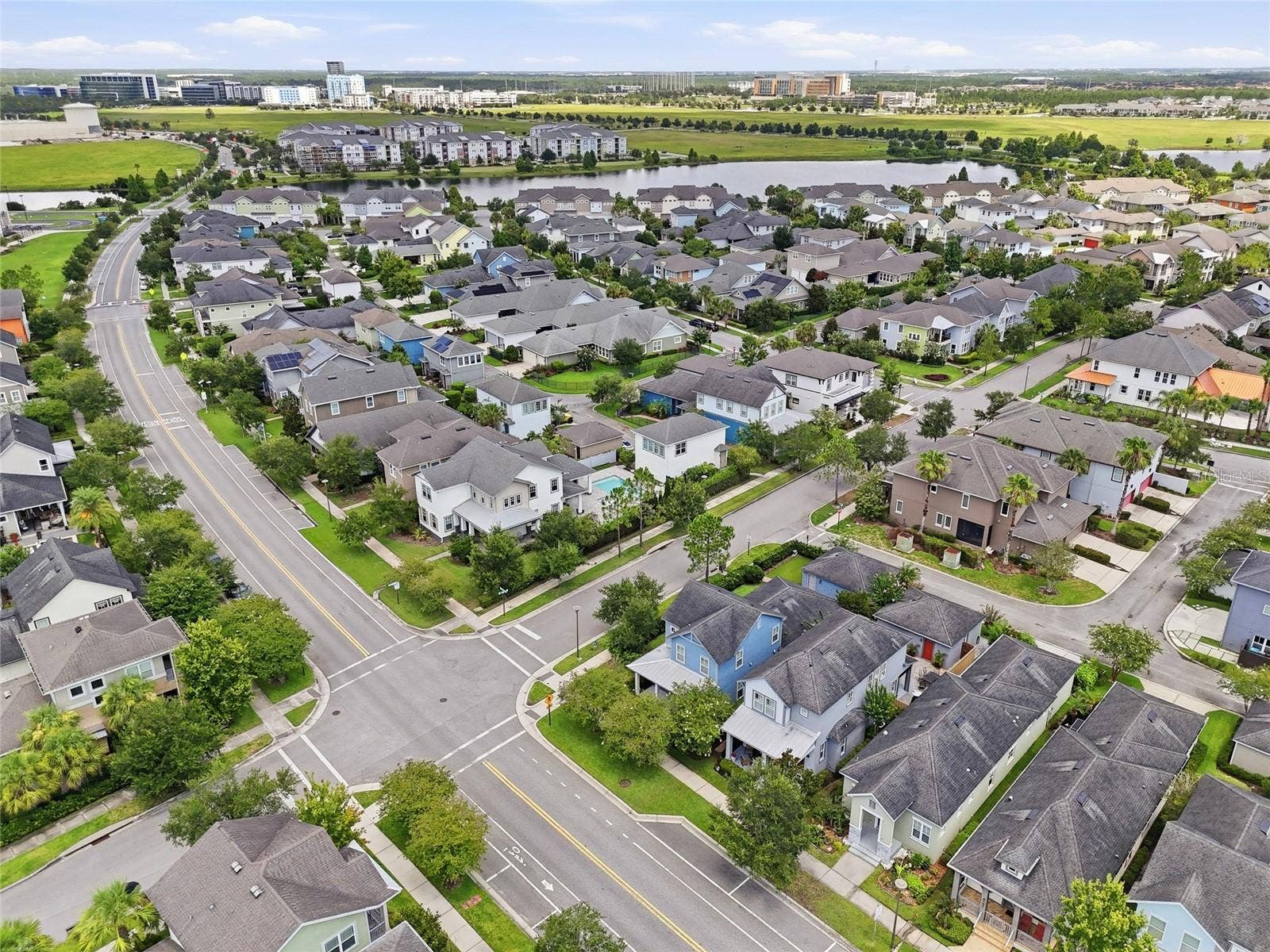 8105 LAUREATE BOULEVARD, Orlando, FL 32827 8105 LAUREATE BOULEVARD, Orlando, FL 32827