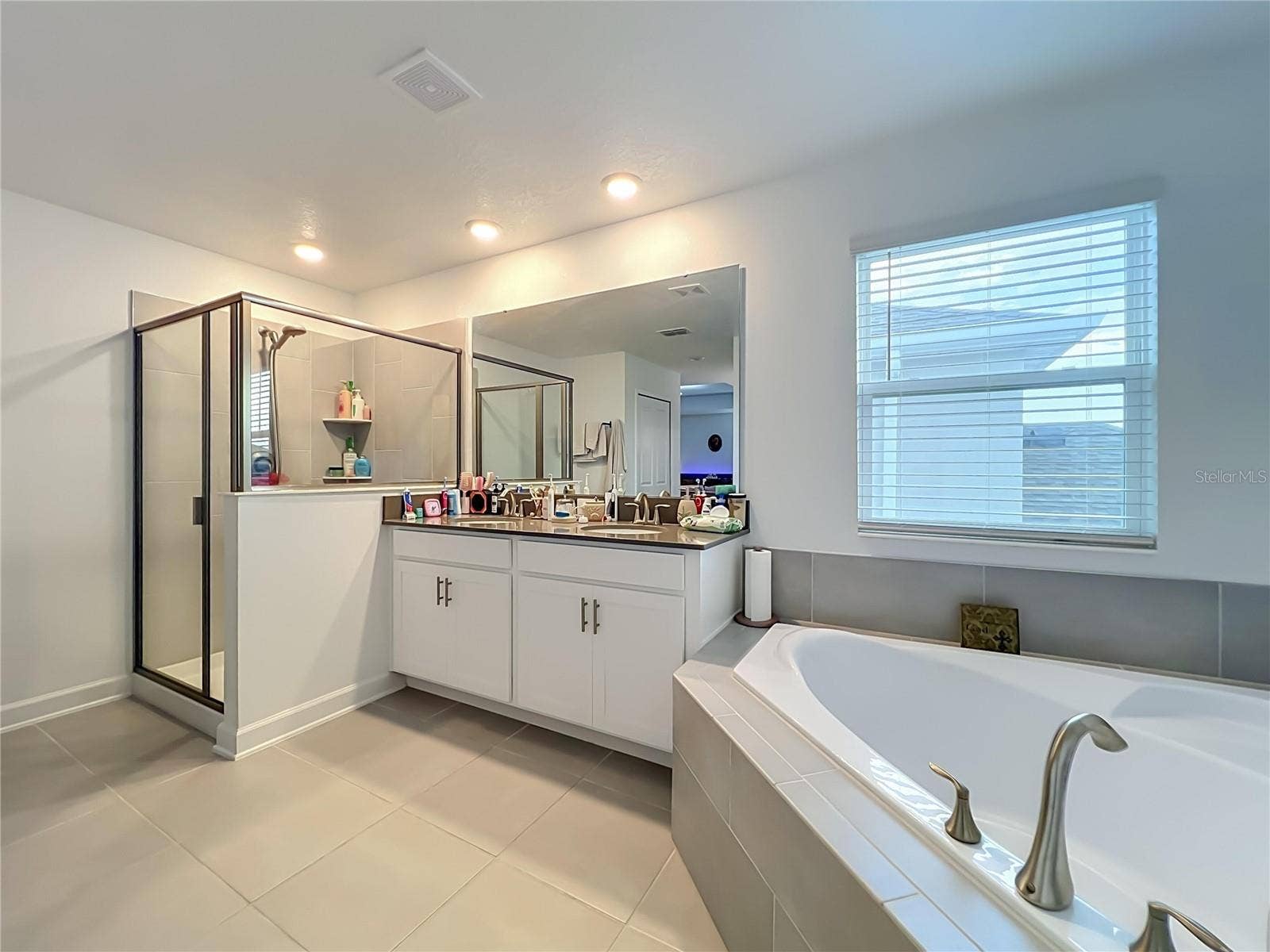 11835 BOLDFACE DRIVE, Orlando, FL 32832 11835 BOLDFACE DRIVE, Orlando, FL 32832
