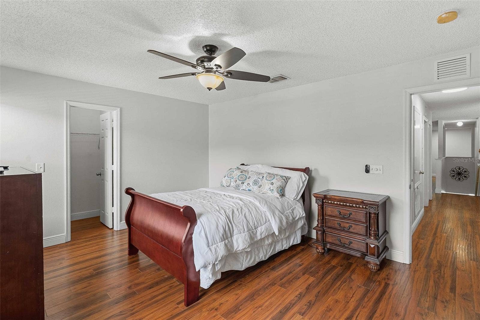 1424 AGUACATE COURT, Orlando, FL 32837 1424 AGUACATE COURT, Orlando, FL 32837