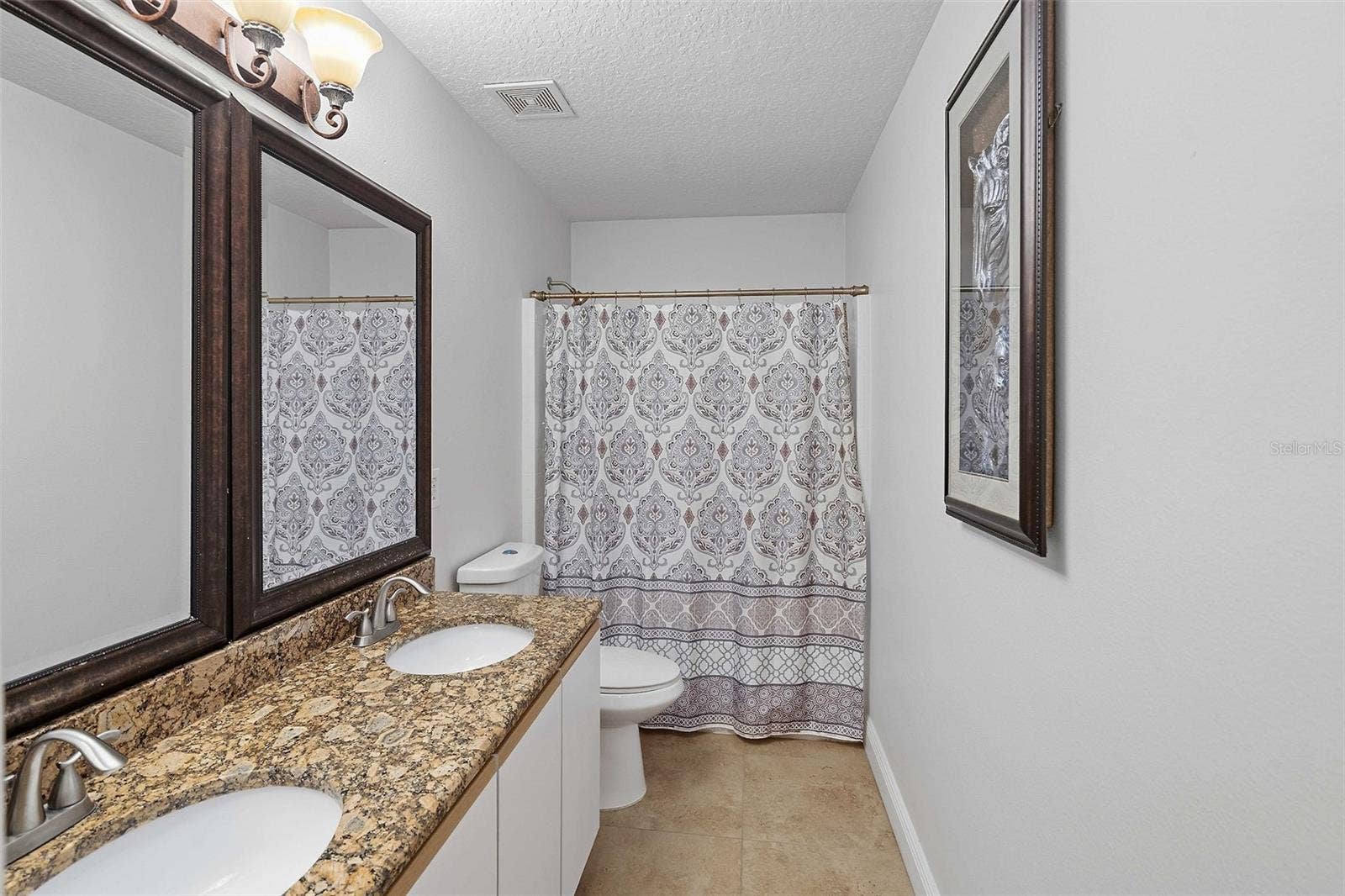 1424 AGUACATE COURT, Orlando, FL 32837 Second Hallway Bathroom