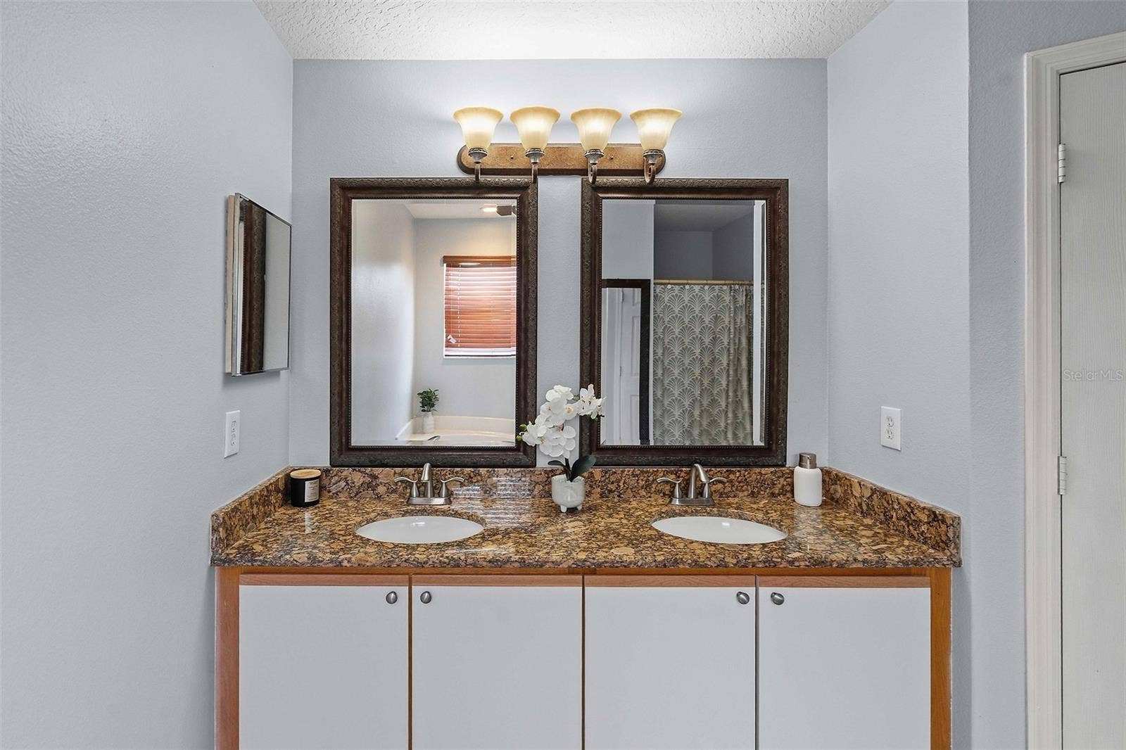1424 AGUACATE COURT, Orlando, FL 32837 1424 AGUACATE COURT, Orlando, FL 32837