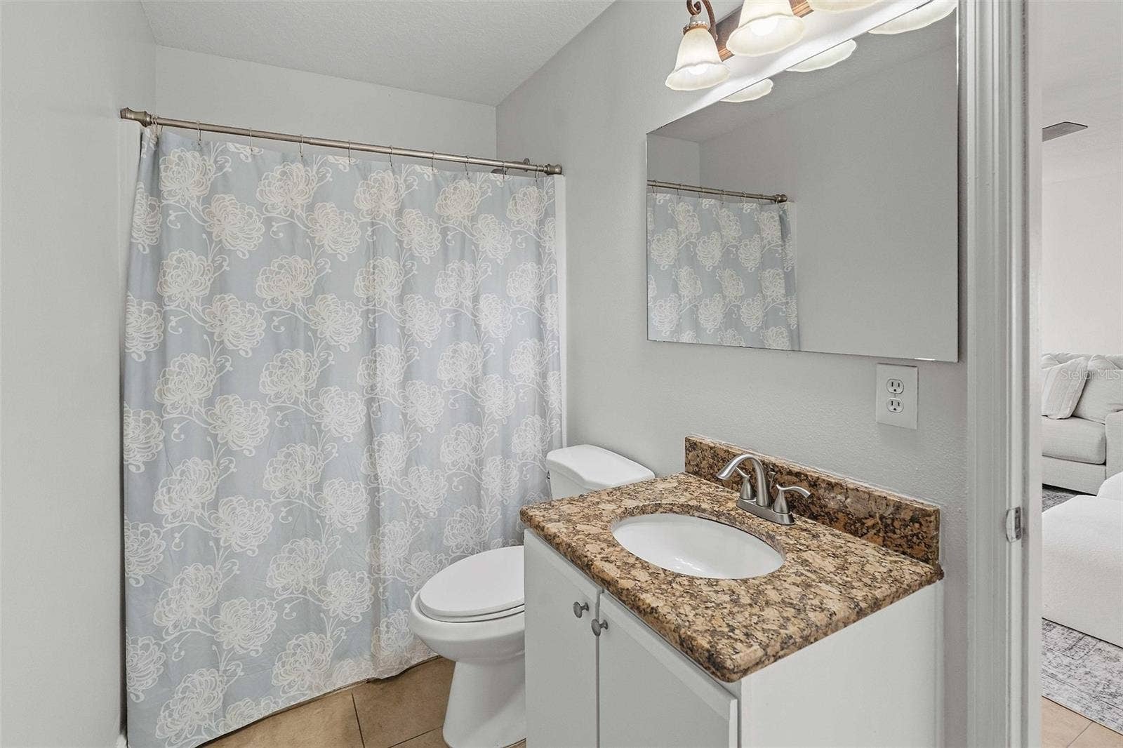 1424 AGUACATE COURT, Orlando, FL 32837 First Floor Bathroom