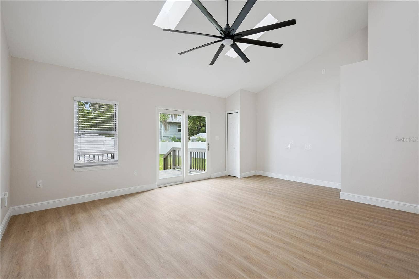 201 E MURIEL STREET, Orlando, FL 32806