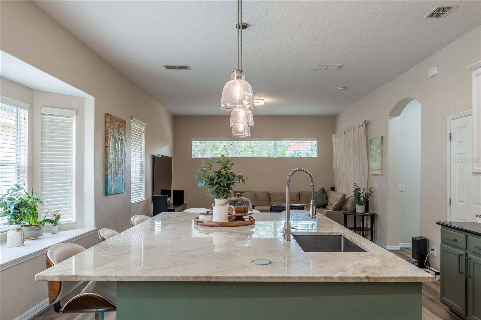 4642 RIVER GEM AVENUE, Windermere, FL 34786 4642 RIVER GEM AVENUE, Windermere, FL 34786