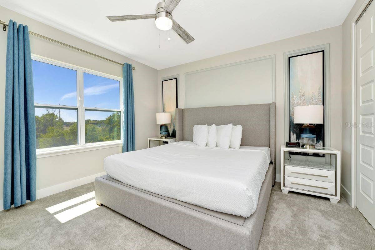 7917 NW SPECTRUM DRIVE, Kissimmee, FL 34747 Principal Suite