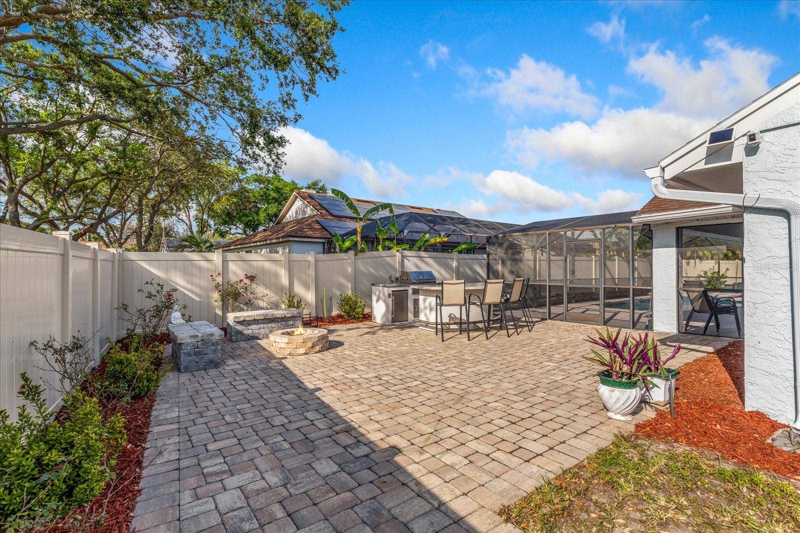 2821 LONE FEATHER DRIVE, Orlando, FL 32837 2821 LONE FEATHER DRIVE, Orlando, FL 32837