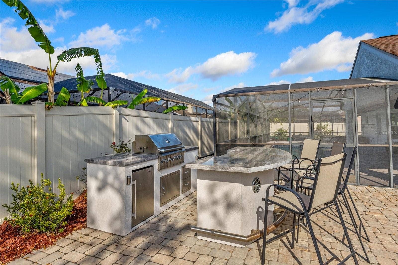 2821 LONE FEATHER DRIVE, Orlando, FL 32837 2821 LONE FEATHER DRIVE, Orlando, FL 32837