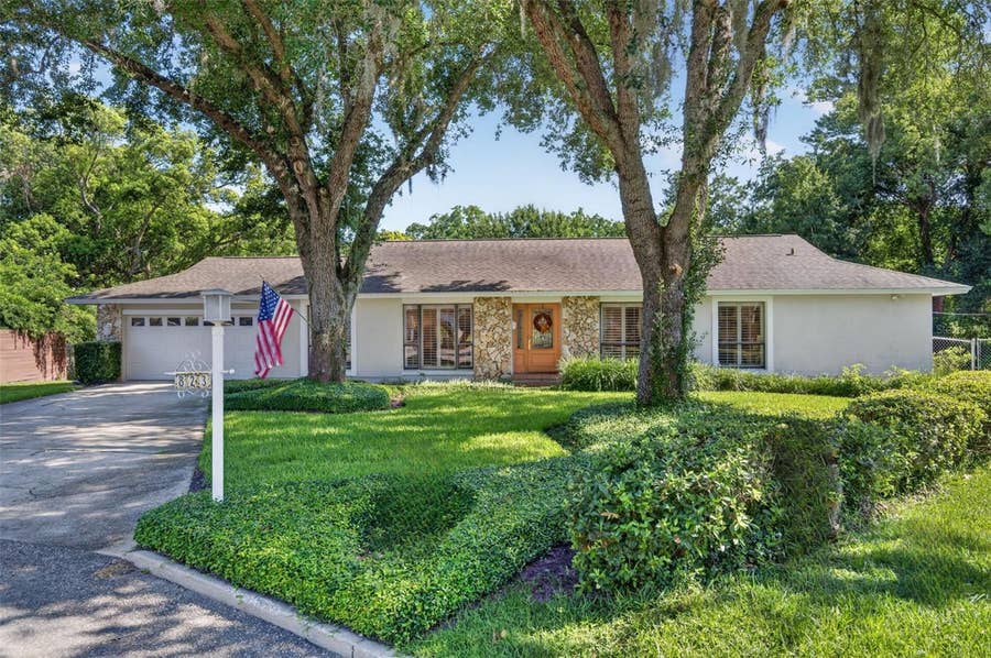 Property photo for 823 WOODS COURT, Maitland, FL