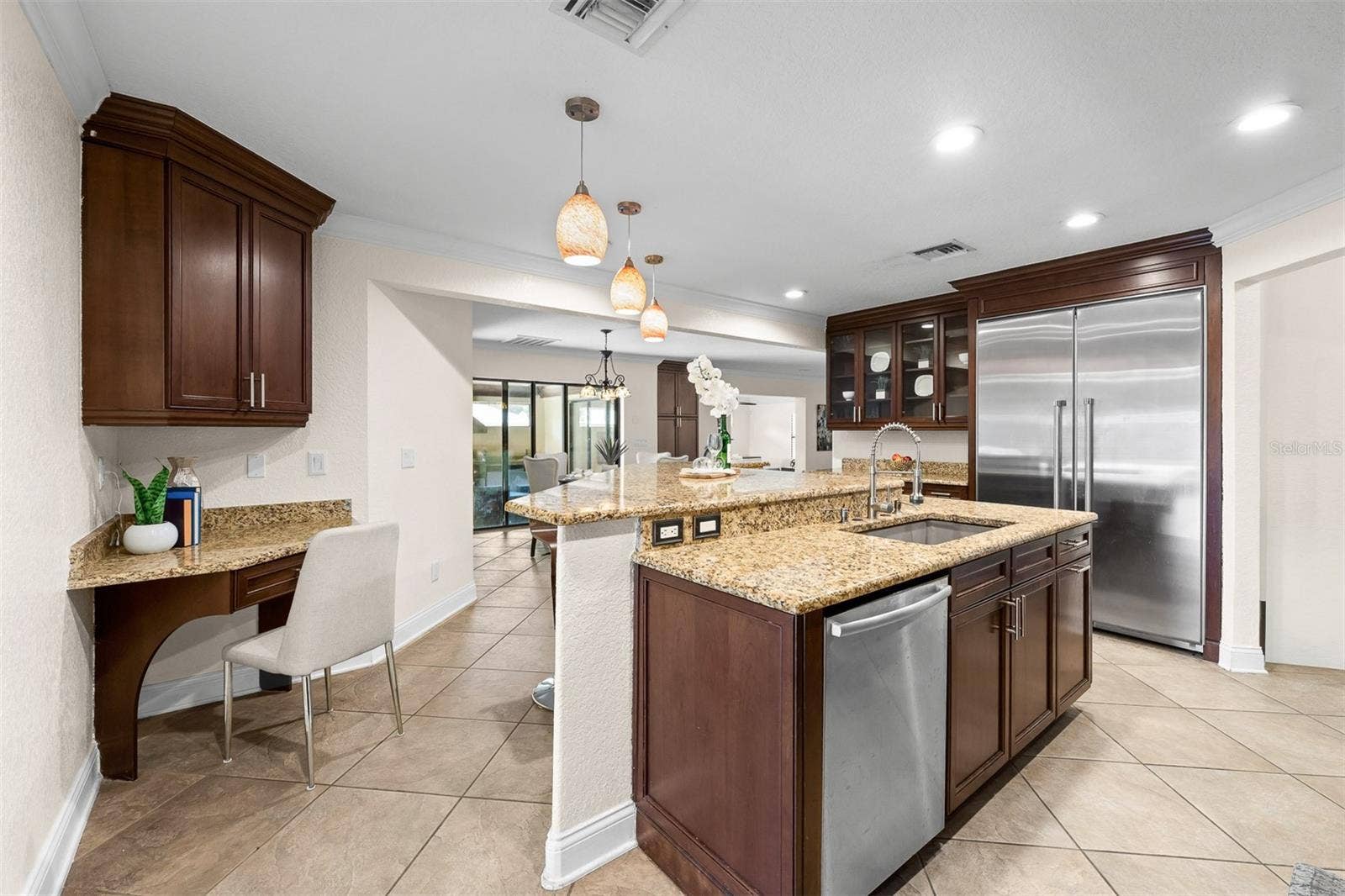 229 FLAME AVENUE, Maitland, FL 32751 229 FLAME AVENUE, Maitland, FL 32751