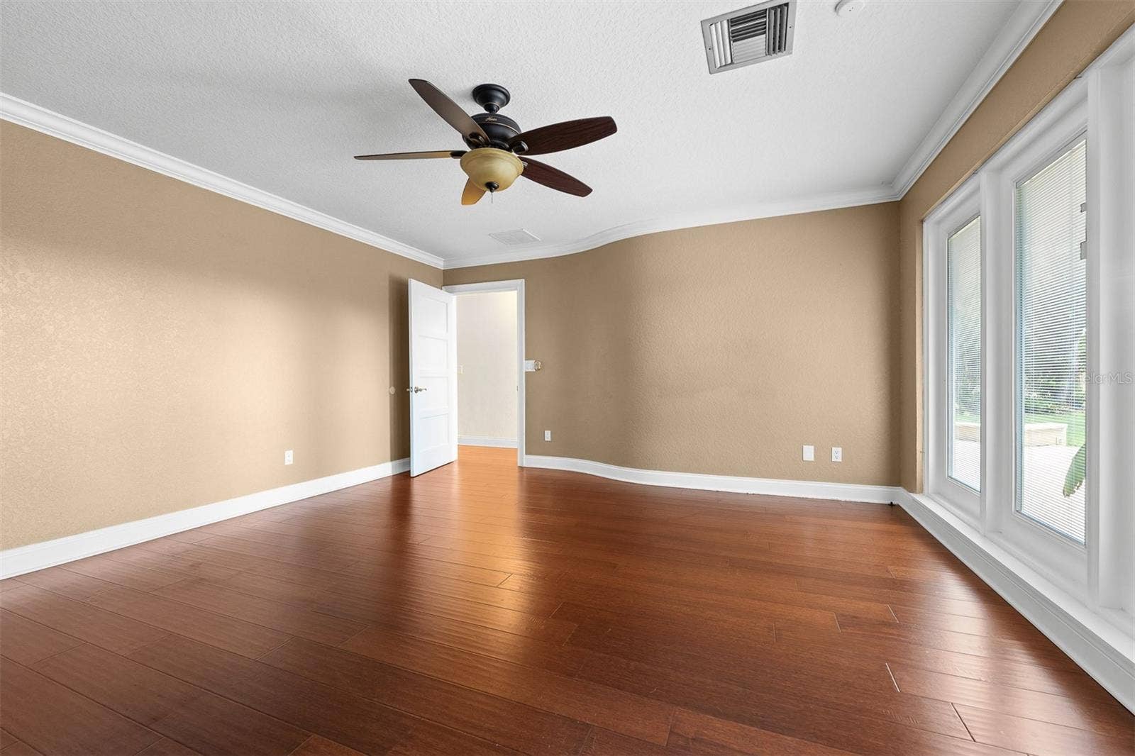 229 FLAME AVENUE, Maitland, FL 32751 229 FLAME AVENUE, Maitland, FL 32751