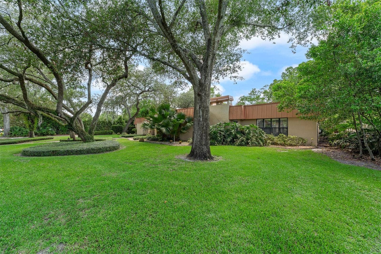 229 FLAME AVENUE, Maitland, FL 32751 229 FLAME AVENUE, Maitland, FL 32751
