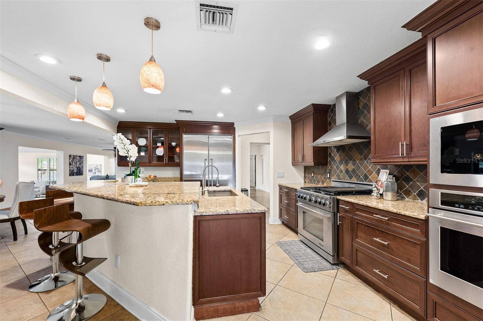 229 FLAME AVENUE, Maitland, FL 32751 229 FLAME AVENUE, Maitland, FL 32751