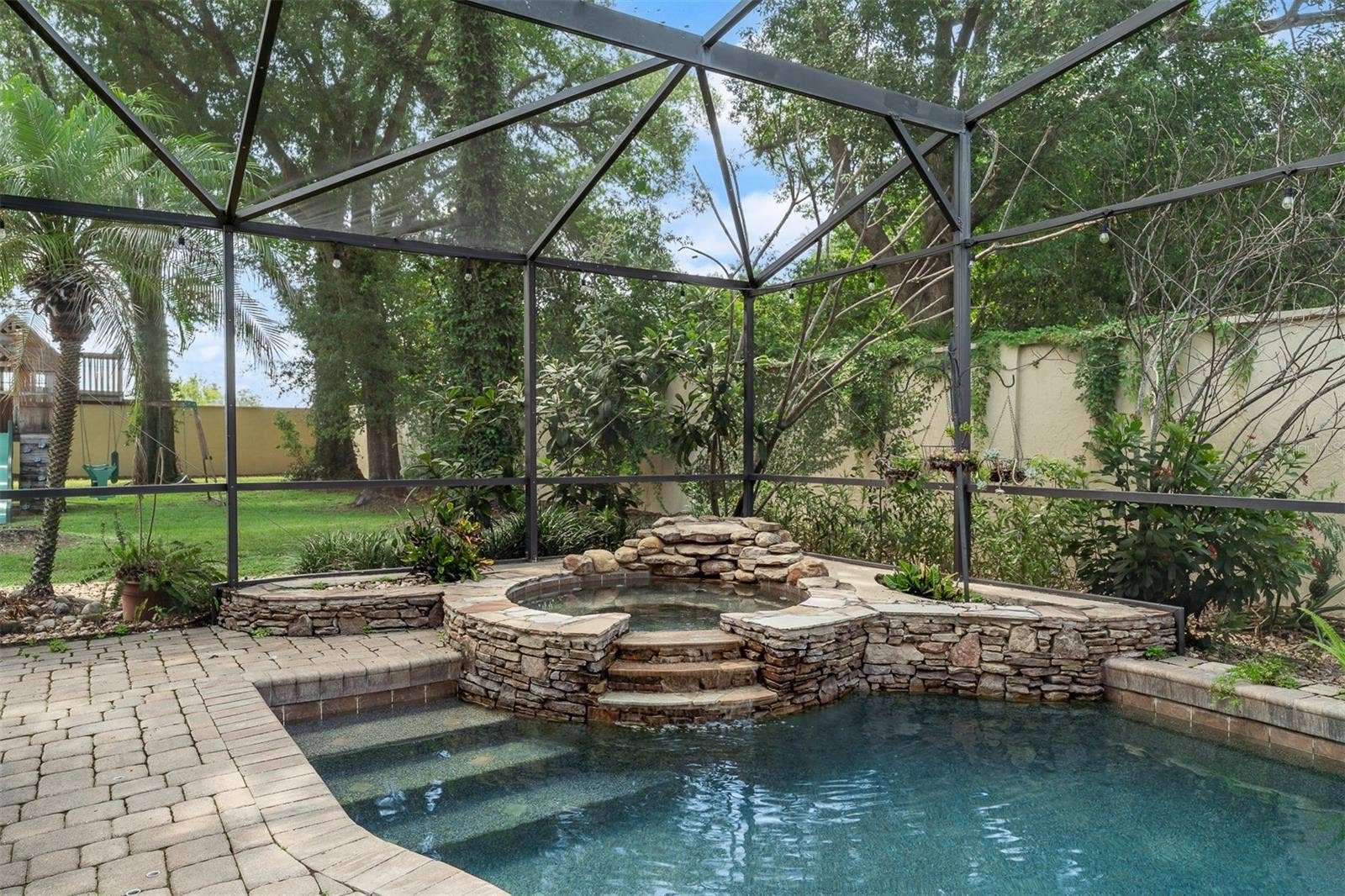 229 FLAME AVENUE, Maitland, FL 32751 229 FLAME AVENUE, Maitland, FL 32751
