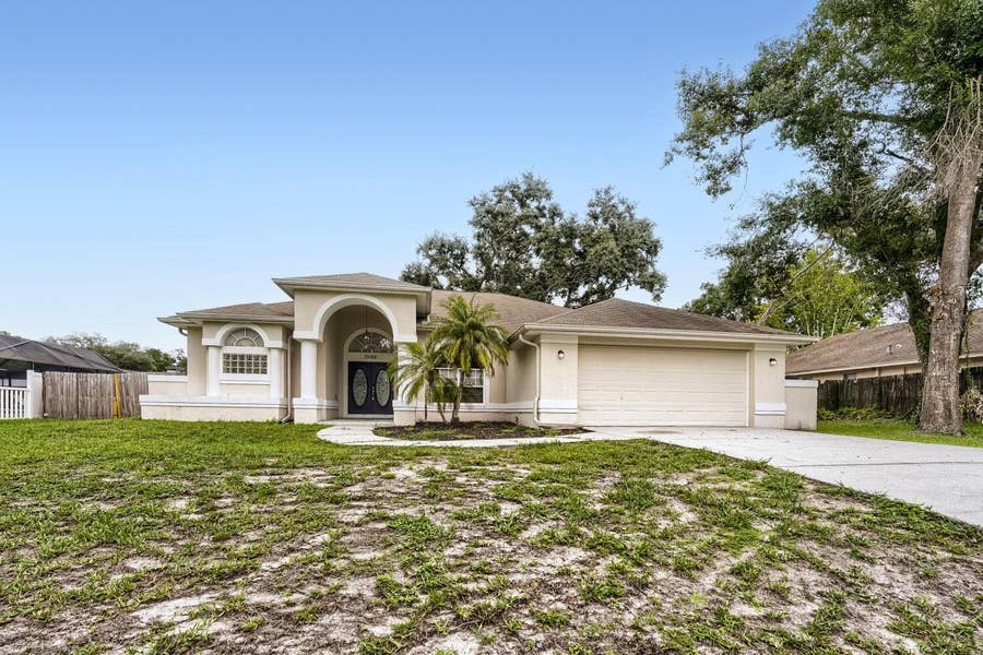 Property photo for 4924 CANTERBURY DRIVE, Land O Lakes, FL
