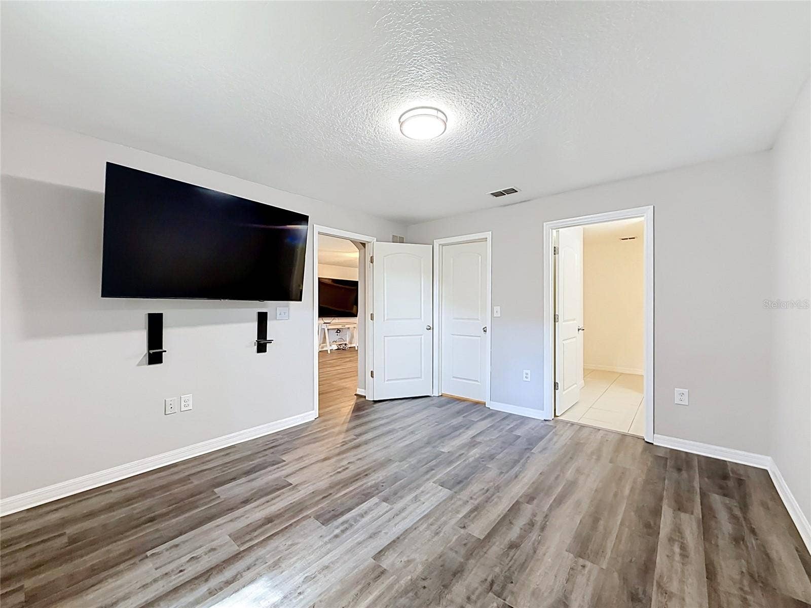 4475 CAICOS DRIVE, Tavares, FL 32778 4475 CAICOS DRIVE, Tavares, FL 32778