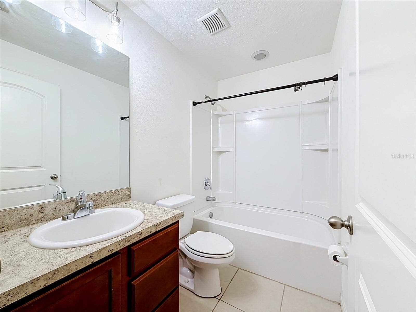 4475 CAICOS DRIVE, Tavares, FL 32778 4475 CAICOS DRIVE, Tavares, FL 32778