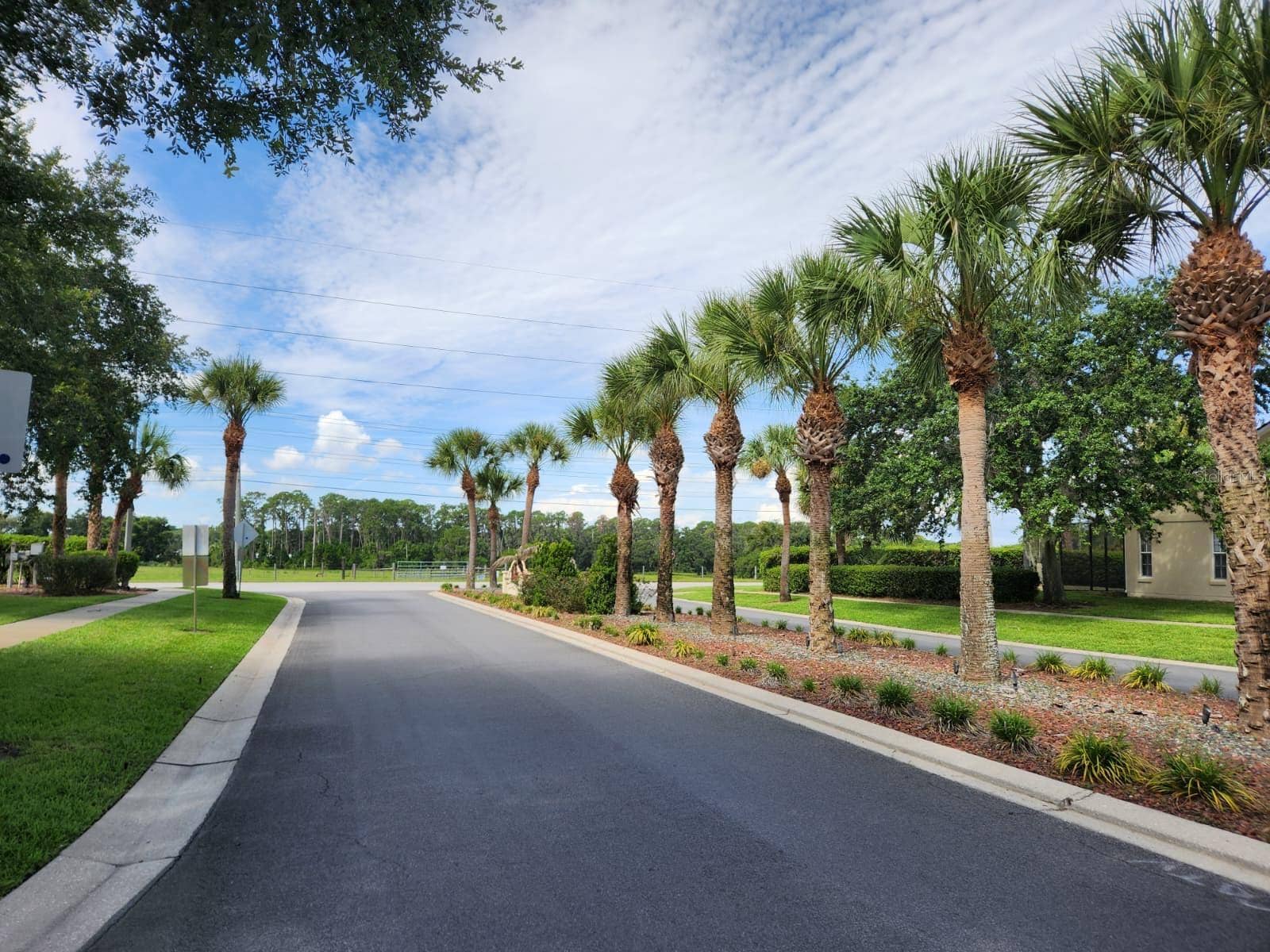 4475 CAICOS DRIVE, Tavares, FL 32778 4475 CAICOS DRIVE, Tavares, FL 32778