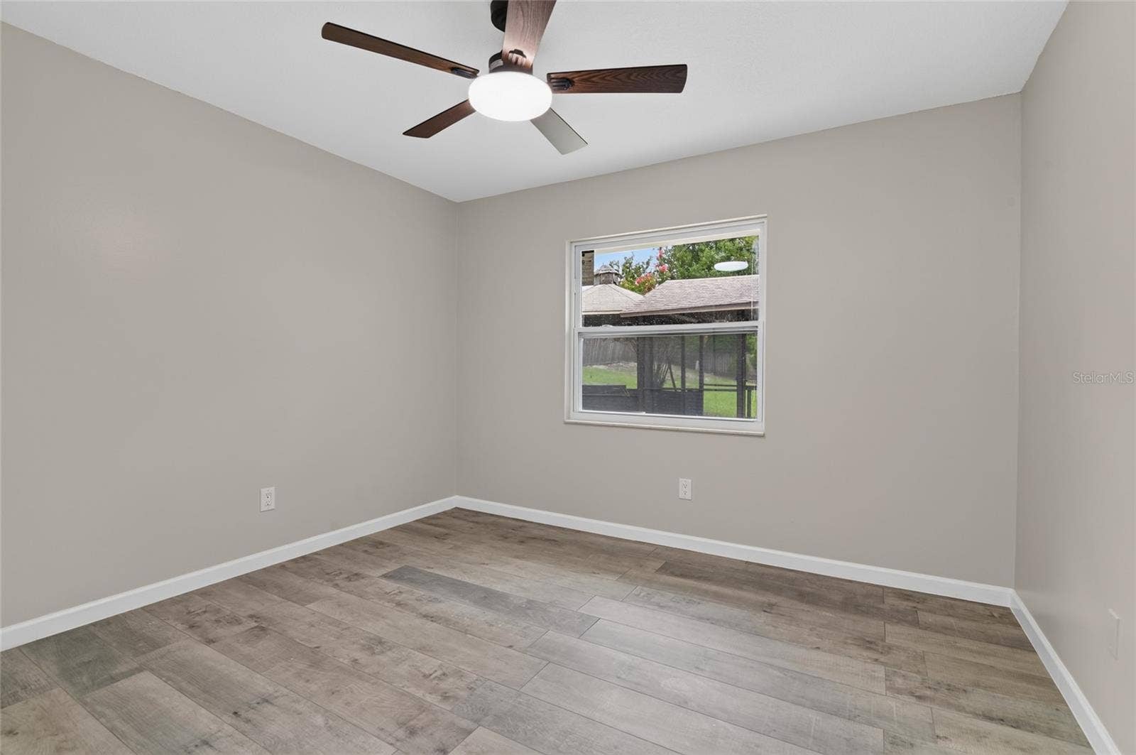 Guest bedroom 4